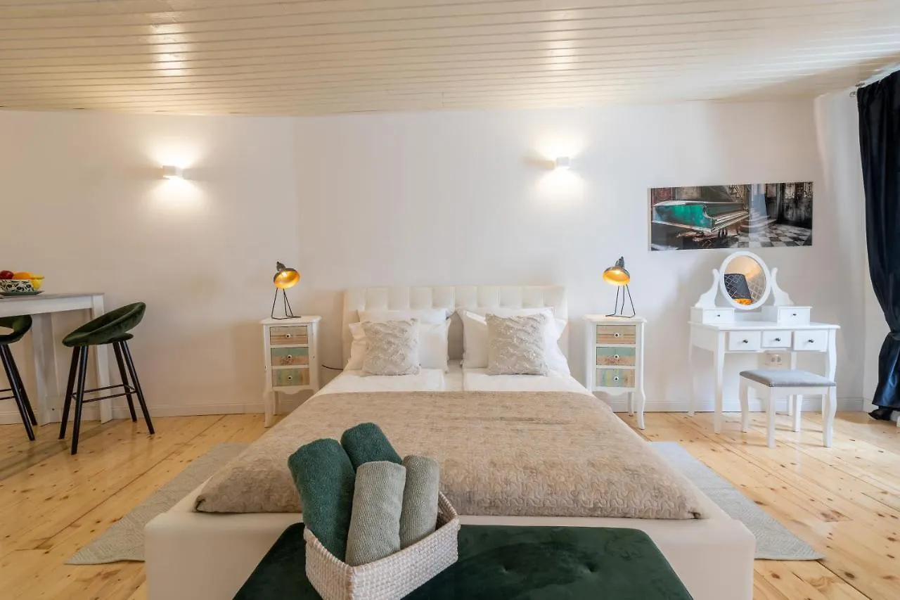 Casanoa Old Town Rovinj Apartment 0*,  Croatia